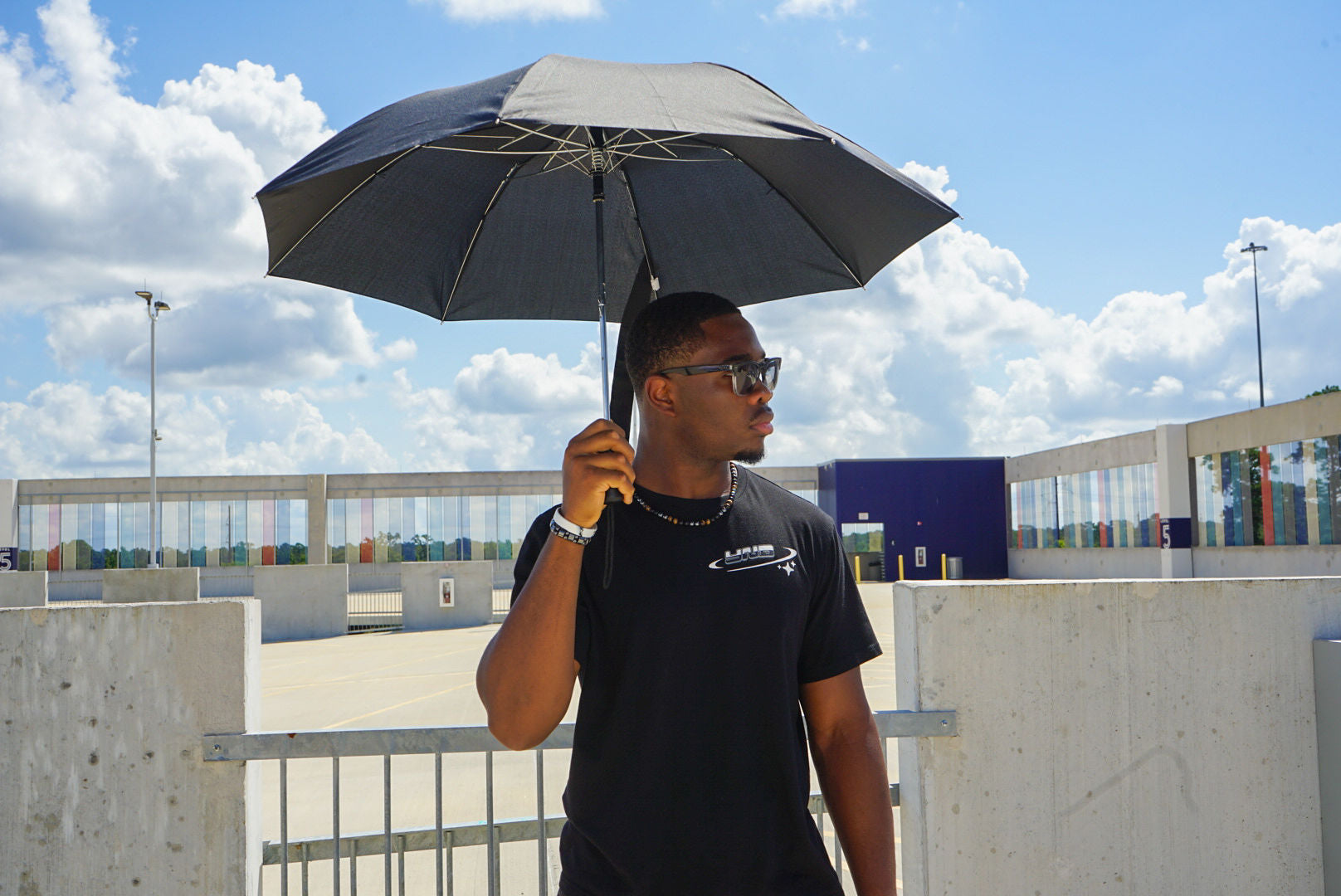 Black Oversized YND T-Shirt